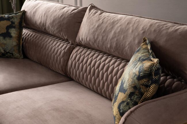 NEW PRADA SOFA - Image 7